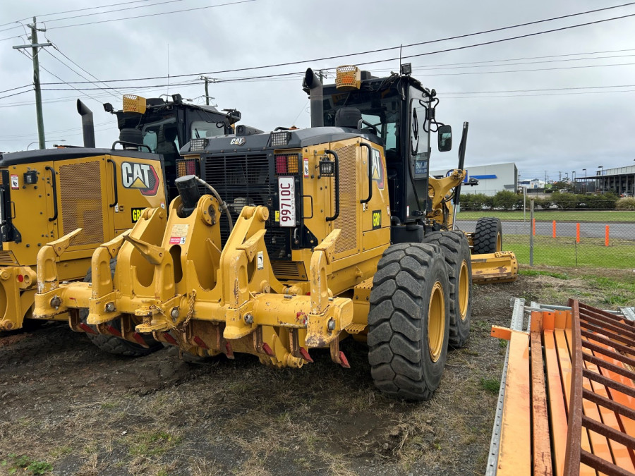 2021 Caterpillar  140M Grader Graders Image 4