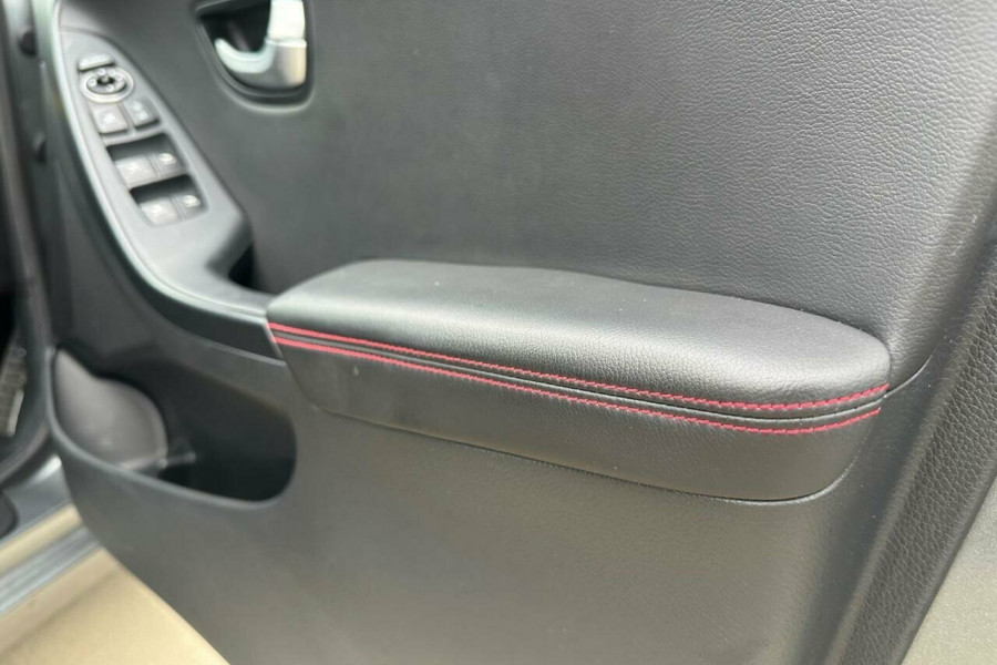 2016 Hyundai i30 GD3 Series II SR Premium Hatch Image 15