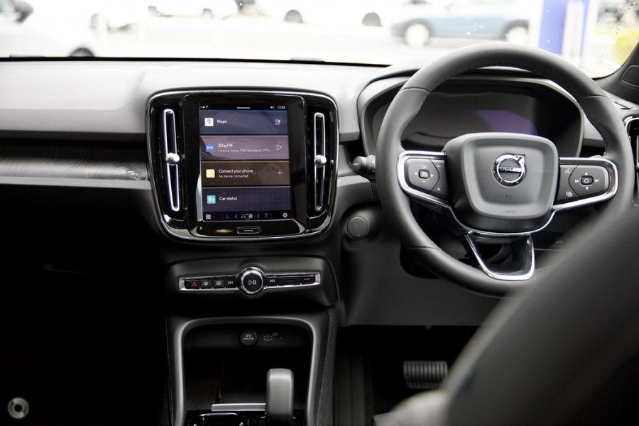 2024 Volvo XC40 XZ Recharge Twin Pure Electric SUV Image 13
