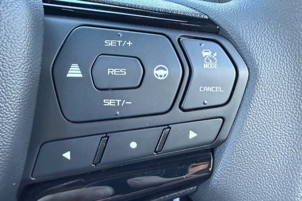 2025 MY25.5 Isuzu D-MAX RG X-RIDER Ute Image 17