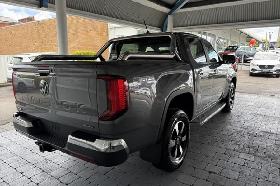 2024 Volkswagen Amarok NF TDI600 Style Ute Image 6