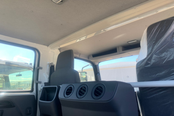 2026 Isuzu NPR Cab Chassis Image 17