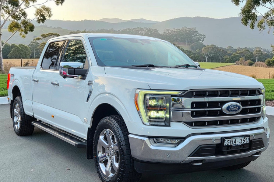 2023 Ford F-150  Lariat Dual Cab