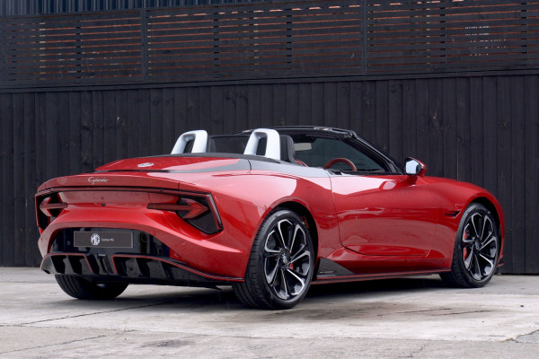 2026 MG Cyberster  Convertible Image 4