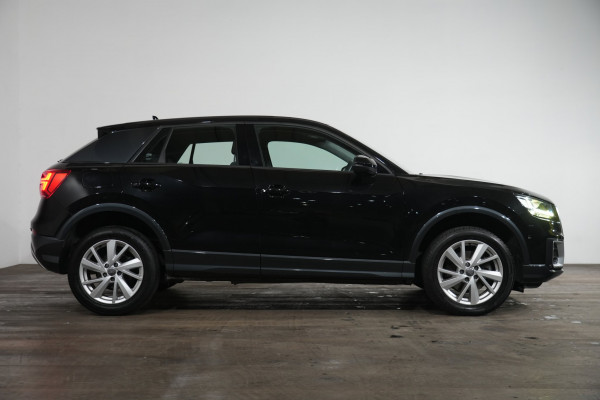 2019 Audi Q2 35 TFSI design SUV Image 4