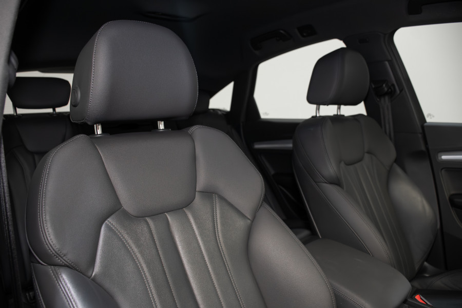 2021 Audi Q5 FY sport TDI quattro S tronic SUV Image 4