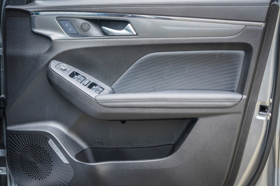 2025 GWM Jolion Facelift Luxury Auto 4x2 SUV Image 13