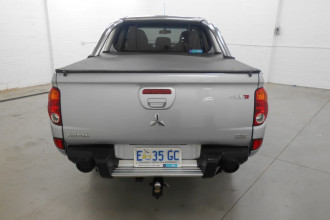 2015 Mitsubishi Triton GLX-R Utility crew cab