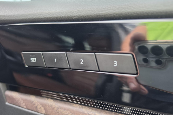 2020 Volkswagen Touareg CR 190TDI Adventure SUV Image 20