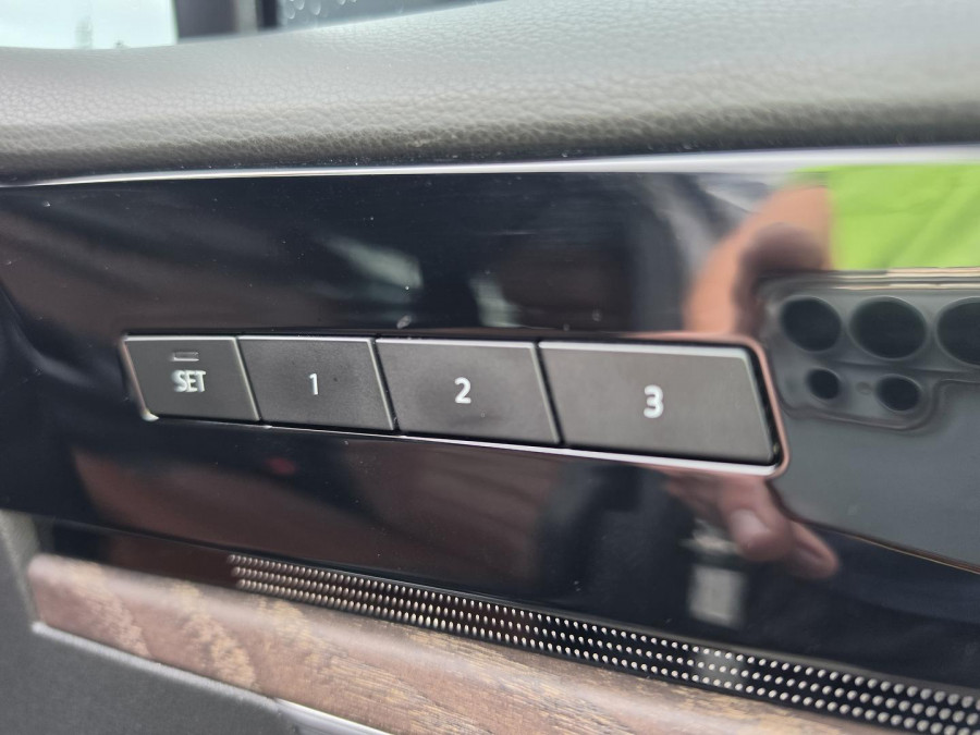 2020 Volkswagen Touareg CR 190TDI Adventure SUV Image 20