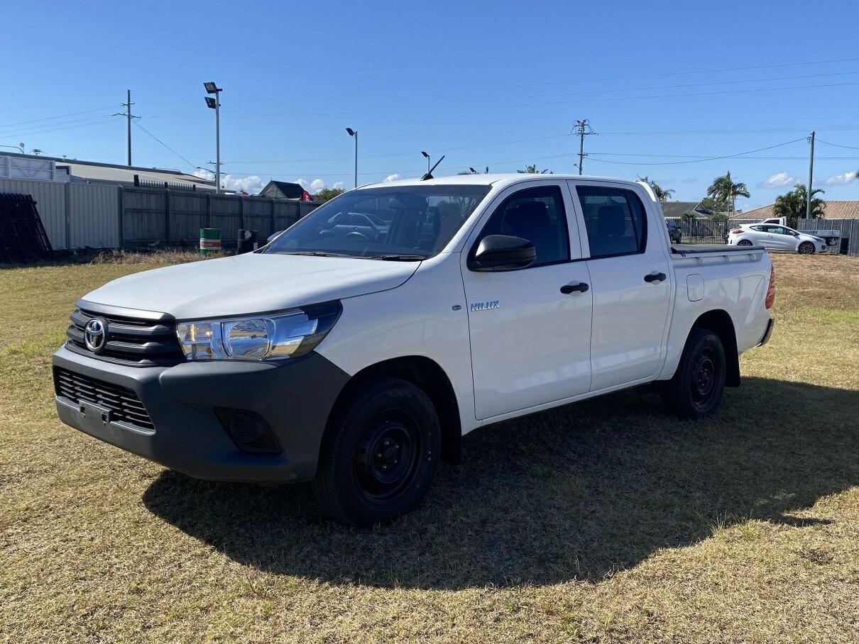 2018 Toyota Hilux TGN121R Workmate Double Cab 4x2 Ute Image 8
