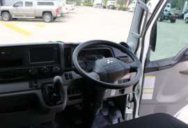 2019 Fuso Canter CREW CAB 4X4 CREW CAB 4X4 4wd