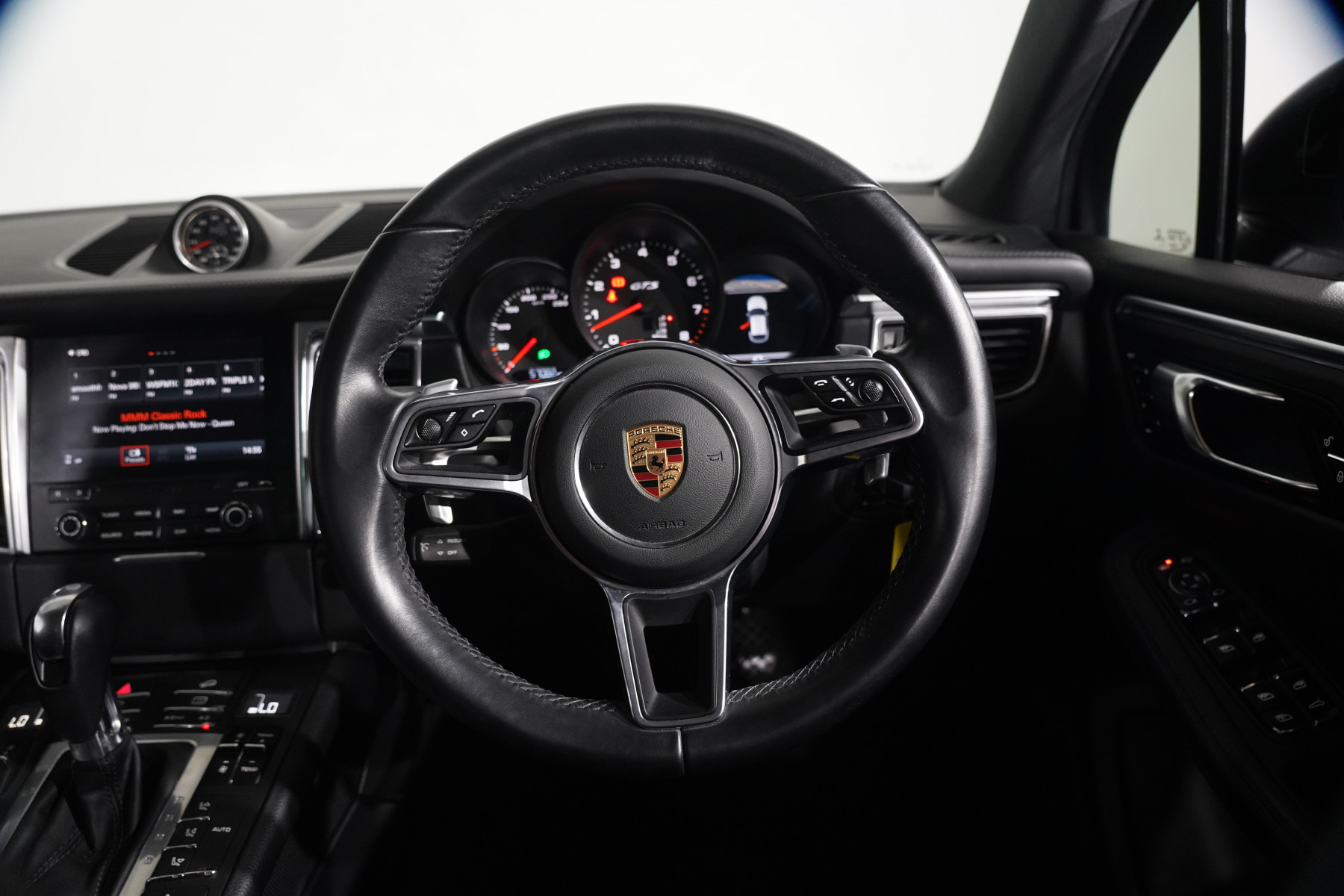 2017 Porsche Macan Gts SUV Image 14