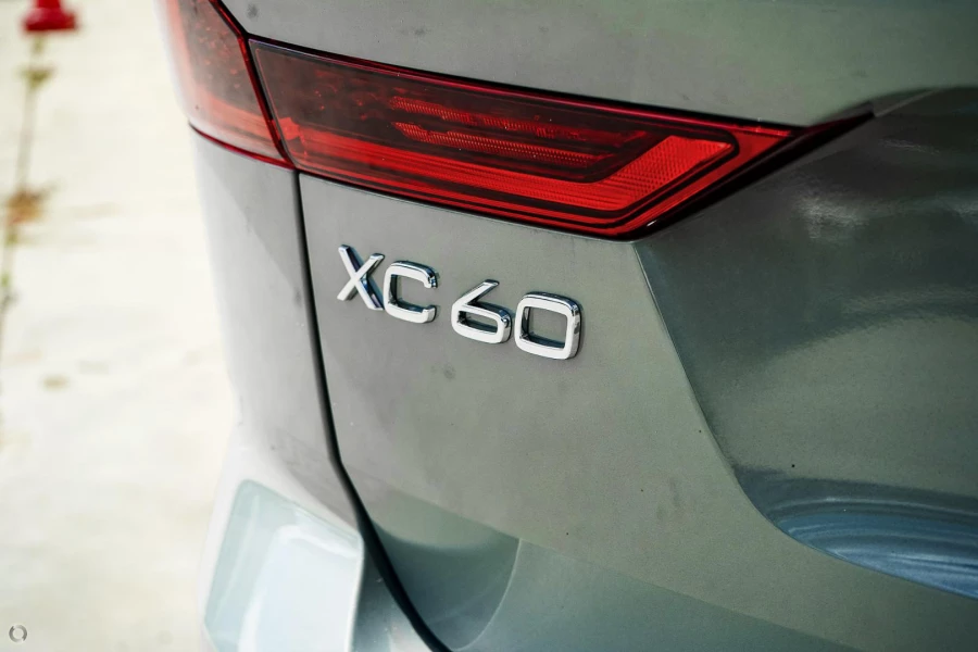 2026 Volvo XC60 UZ Plus B5 Bright SUV Image 6