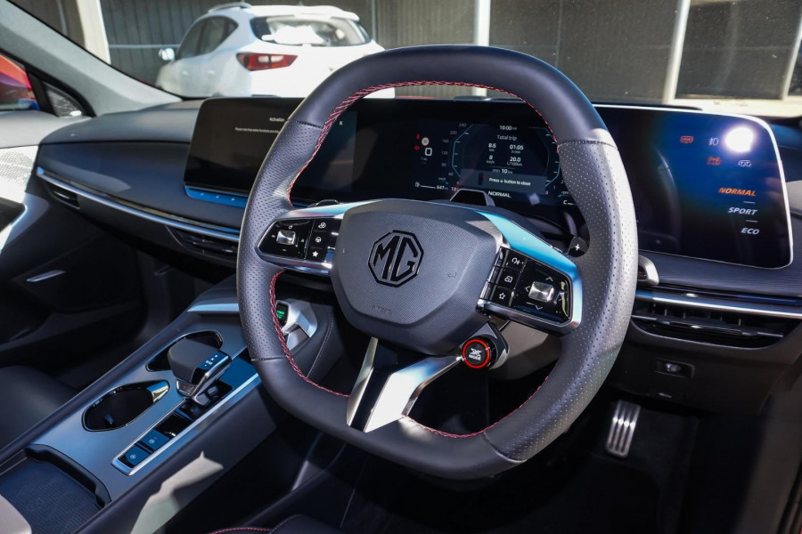 2025 MG MG7 IP42 Essence Sedan Image 5