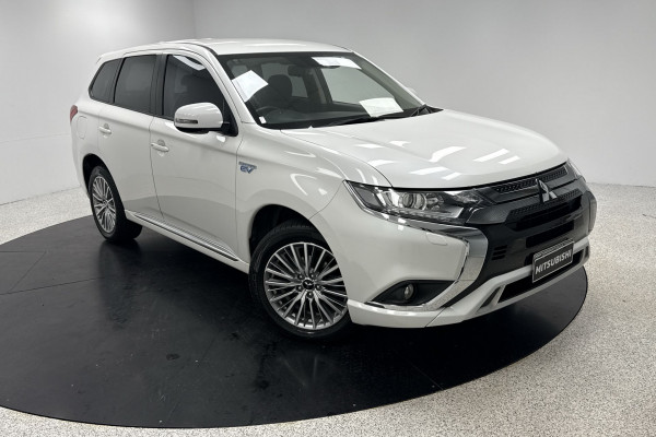 2020 Mitsubishi Outlander ZL PHEV ES SUV