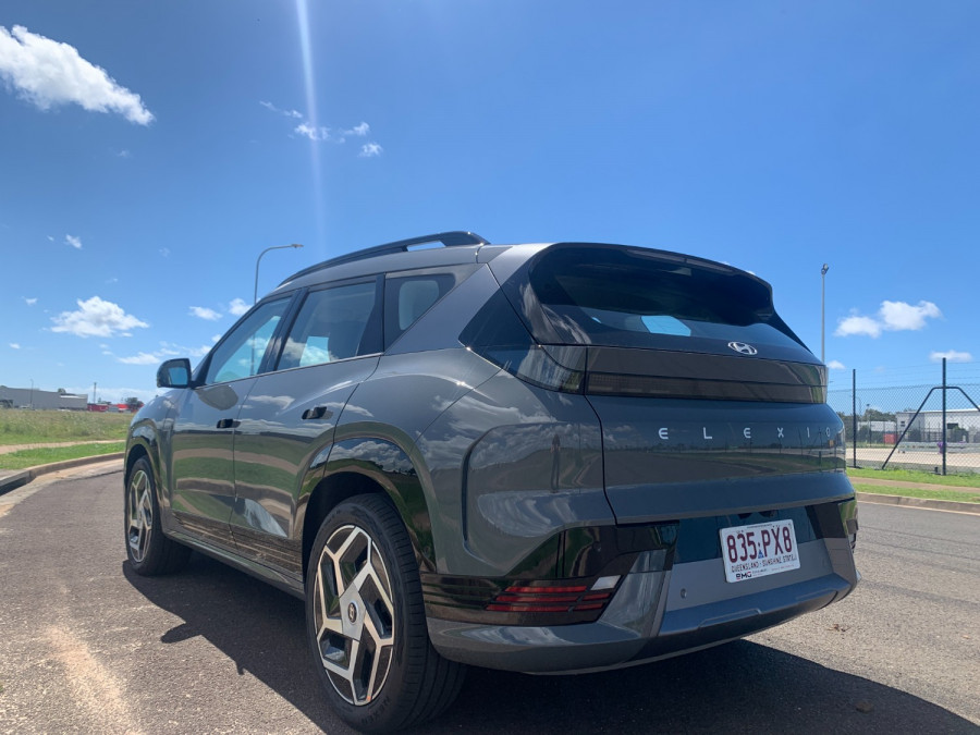 2026 Hyundai ELEXIO OE1.V1 Elite SUV Image 6