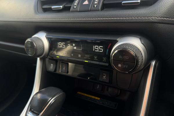 2019 Toyota RAV4 ASA44R Cruiser SUV Image 26