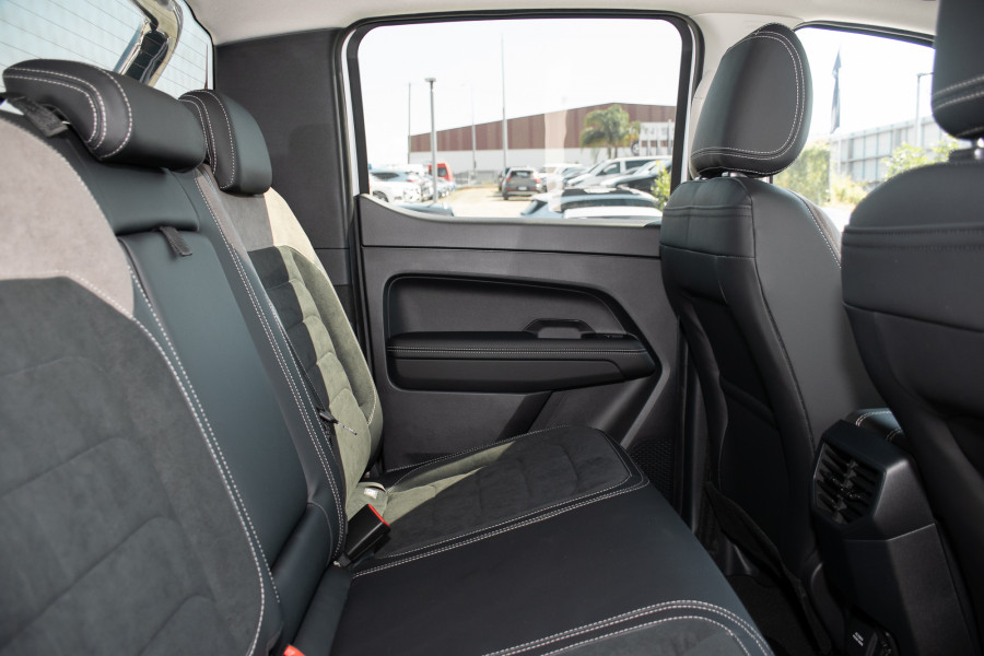 2025 Volkswagen Amarok NF TDI600 Style Ute Image 10