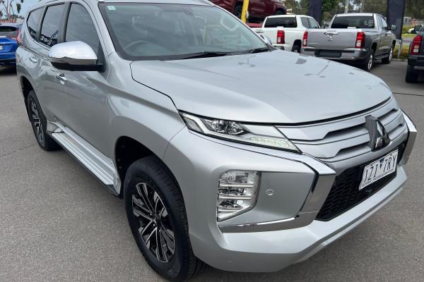 2023 Mitsubishi Pajero Sport QF Exceed SUV Image 3