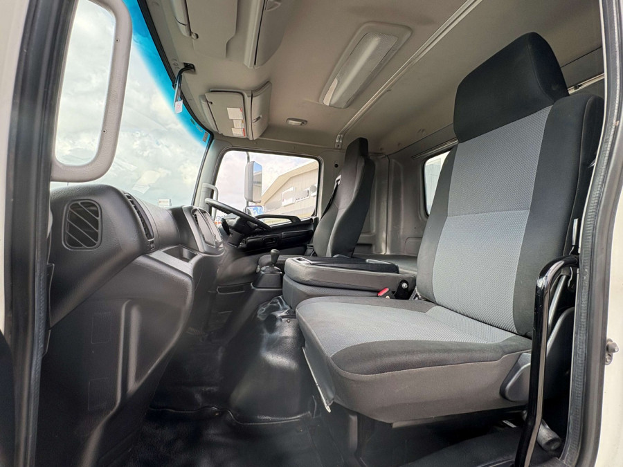 2016 Hino 500 FD Tray Image 9