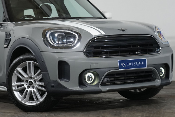 2021 MINI Countryman C Classic SUV image 2