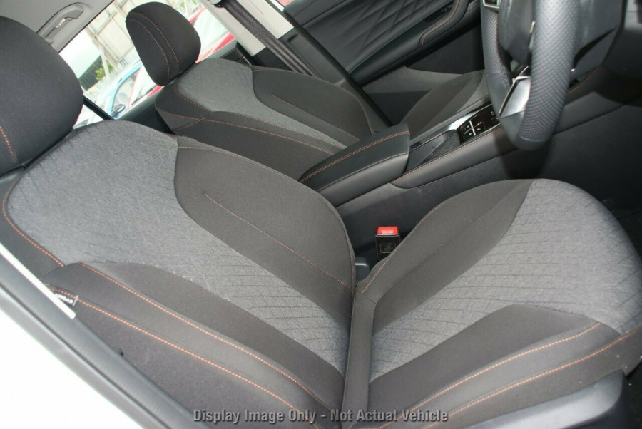 2024 MY24.5 MG HS AS33 Vibe SUV Image 10