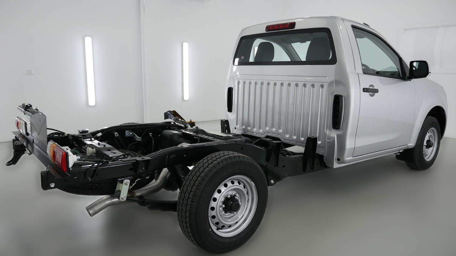 2020 MY19 Isuzu UTE D-MAX SX Single Cab Chassis Low-Ride 4x2  Cab Chassis Image 9