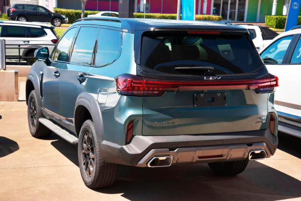 2025 LDV D90 SV9A Executive SUV Image 5
