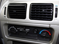 2009 Proton Jumbuck GLSi Utility single