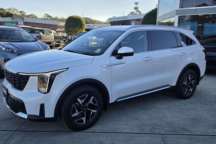 2025 Kia Sorento MQ4 PE HEV Sport SUV Image 3
