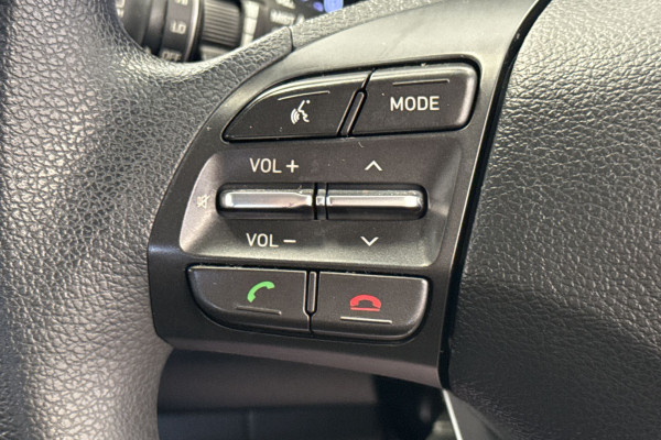 2017 MY18 Hyundai i30 PD Active Hatch Image 4