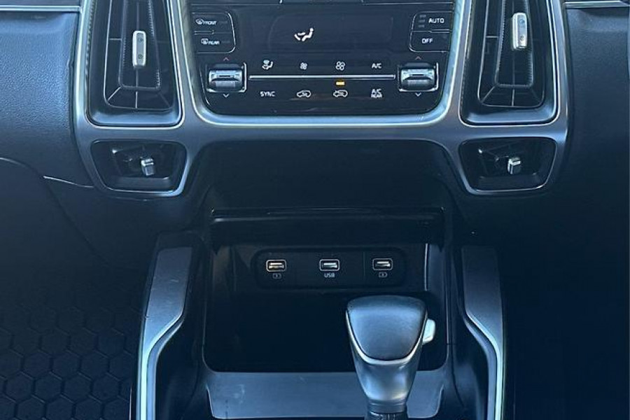 2021 MY22 Kia Sorento MQ4 Sport SUV Image 15