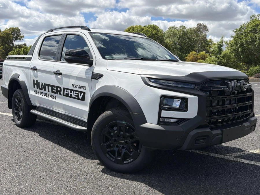 2026 JAC Hunter  X Ute Image 1