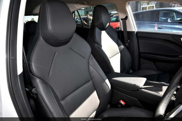 2026 MG MG4 EV Urban AH4E Essence 54 Hatch Image 5