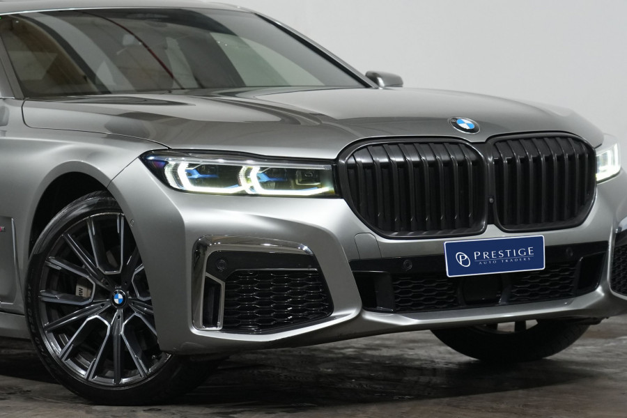 2019 BMW 7 Series 30ld Sedan Image 2