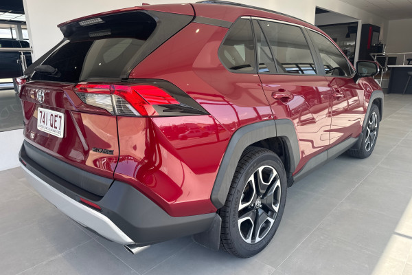 2020 Toyota RAV4 AXAA54R Edge Wagon Image 7