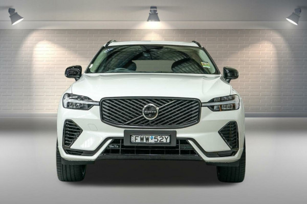 2025 MY26 Volvo XC60 UZ Plus T8 Plug-in Hybrid Dark SUV Image 16