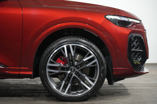2025 Audi SQ5 FY  SUV Image 5