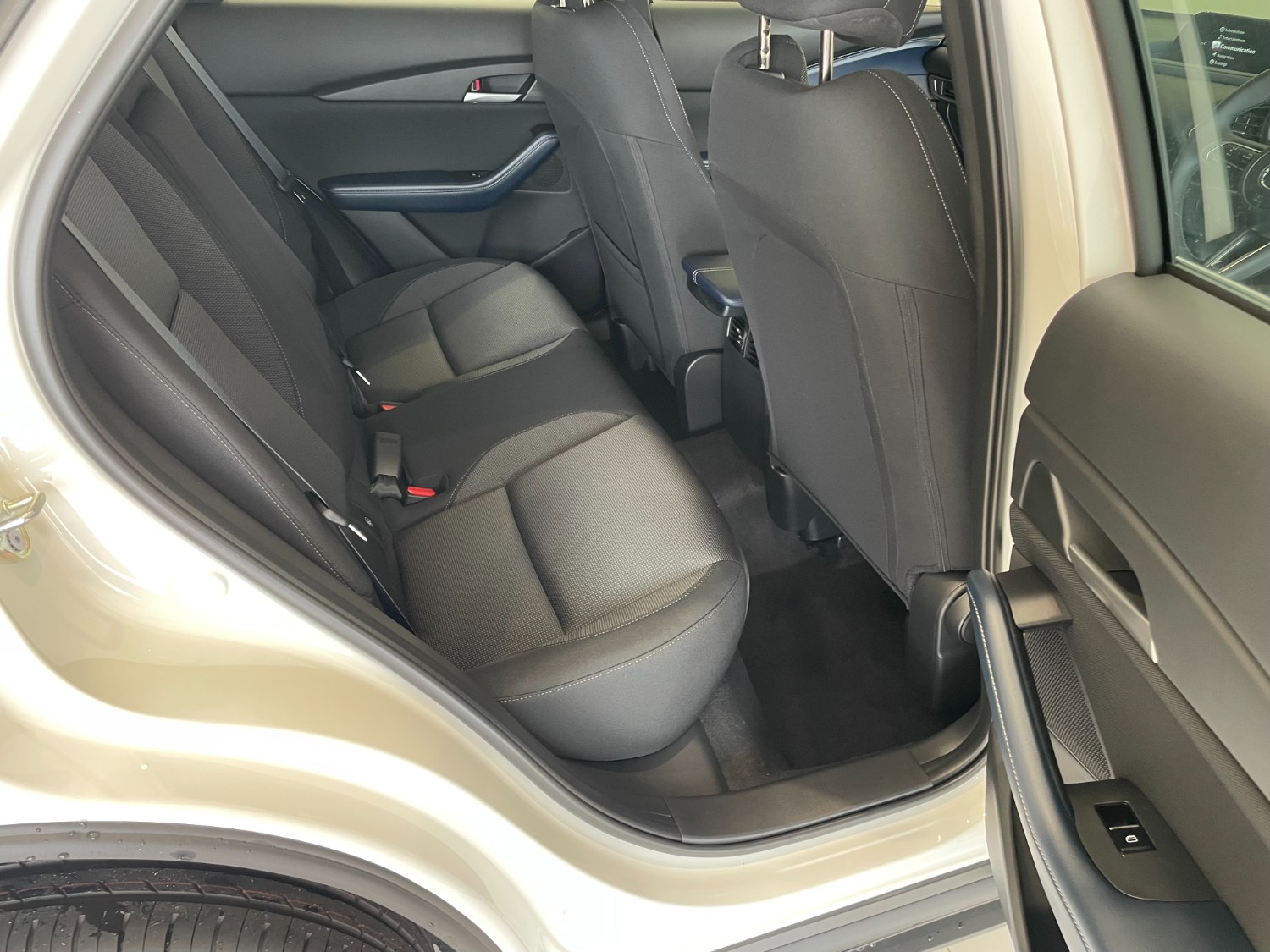 2025 MY24 Mazda CX-30 DM2W7A G20 Evolve SUV Image 12