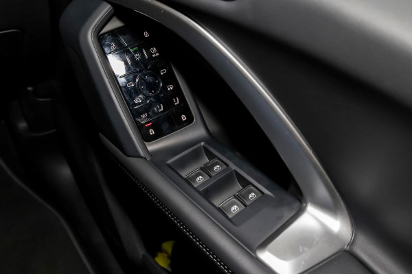 2025 Audi SQ5 GU  SUV image 14
