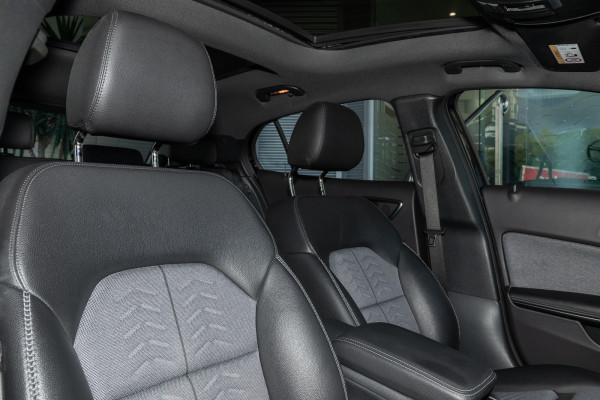 2019 MY10 Mercedes-Benz GLA-Class X156 GLA180 SUV Image 10