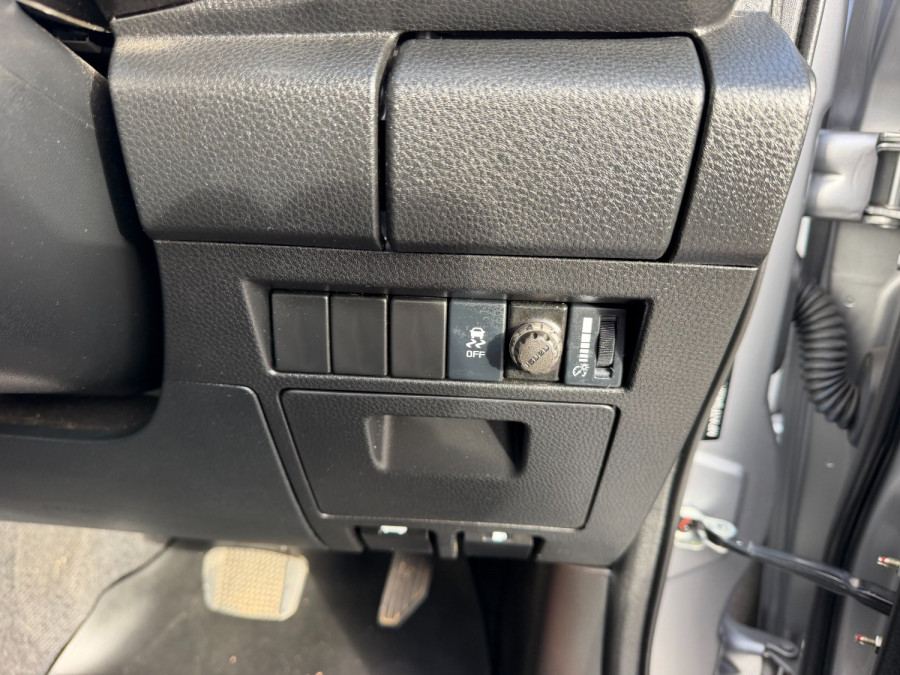 2021 MY22 Isuzu D-MAX RG LS-U Ute Image 18