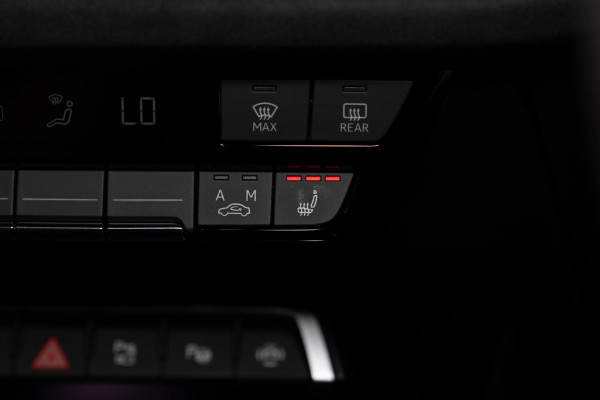 2025 Audi RS 3 GY  Hatch image 13