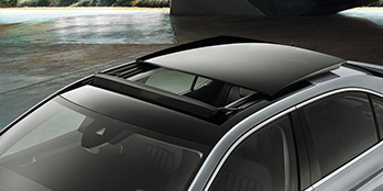 Electric sunroof (Sedan)