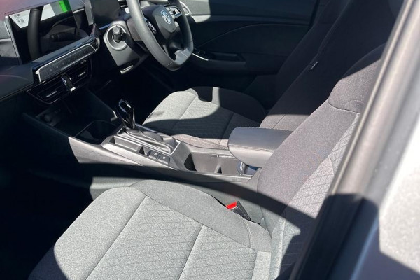 2025 MY25.5 MG MG3 ZP22 Vibe Hatch Image 15