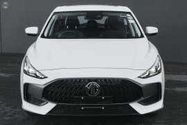 2024 MG MG5 AP32 Essence Sedan