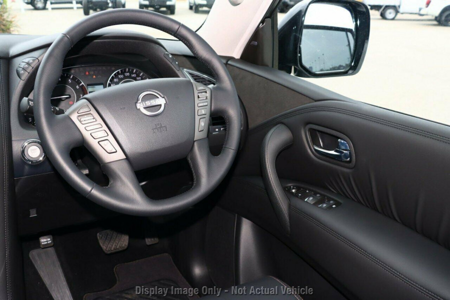 2025 Nissan Patrol Y62 Warrior SUV Image 7