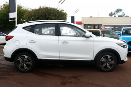 2025 MG ZST Vibe SUV