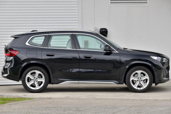 2025 BMW X1 U11 sDrive18i SUV image 3